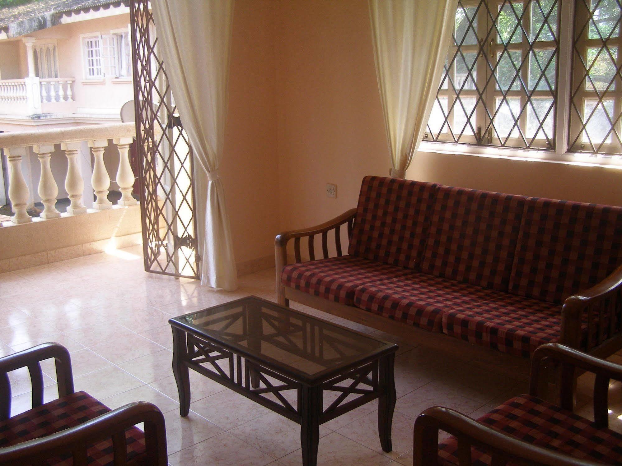 Flower Holiday Home In Landmark Dawn Calangute Exterior foto